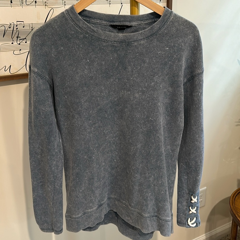 Rock & Republic Washed Slate Gray Pullover Sweatshirt